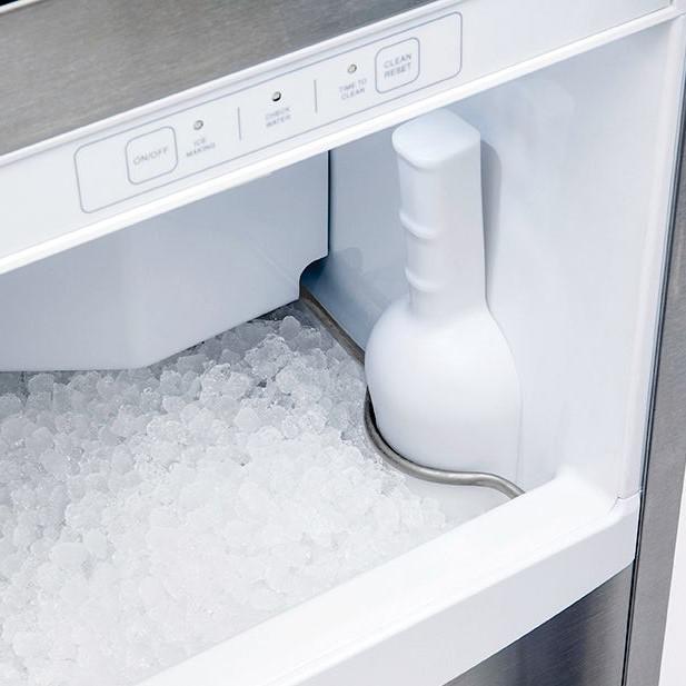 Viking | Professional 80 Lb. 15" Outdoor Nugget Ice Machine (Custom Panel Ready)