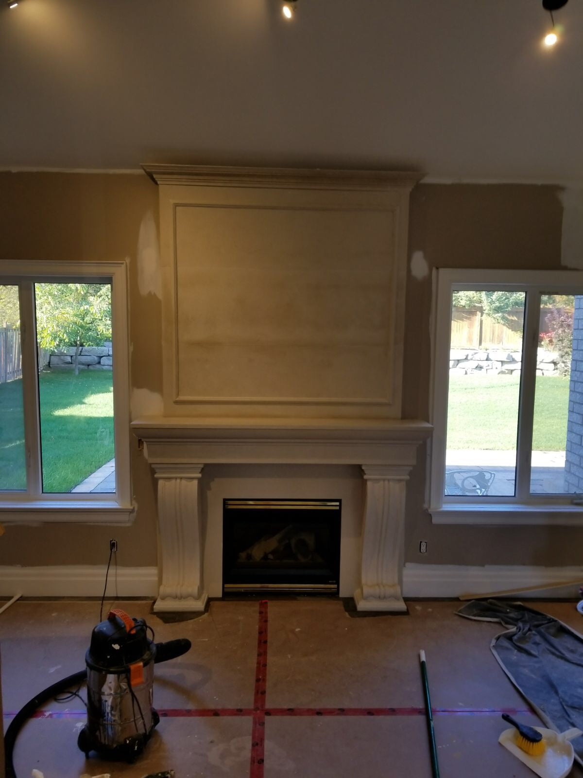 Omega Fireplace Mantel Surround (Cast Stone) 1147.536 GS