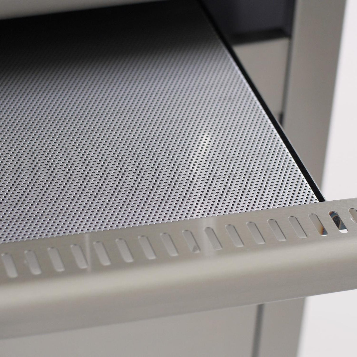 Blaze Drip Tray Flame Guard for 32-Inch Gas Grills