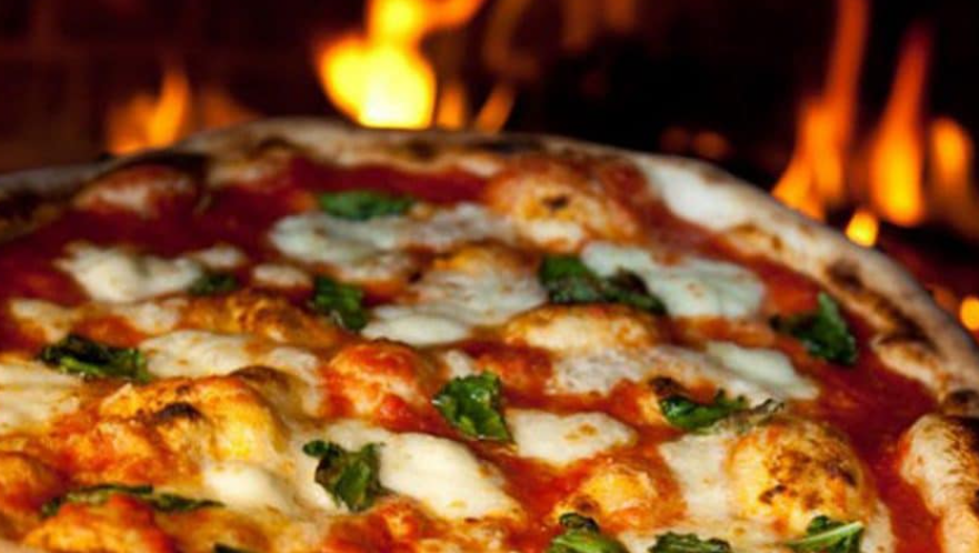 XO Gas & Wood Hybrid Outdoor Pizza Oven - XOPIZZA4H