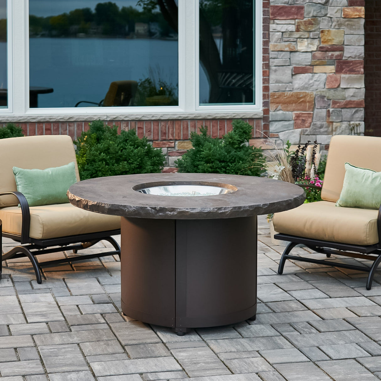 Beacon Round Gas Fire Pit Table