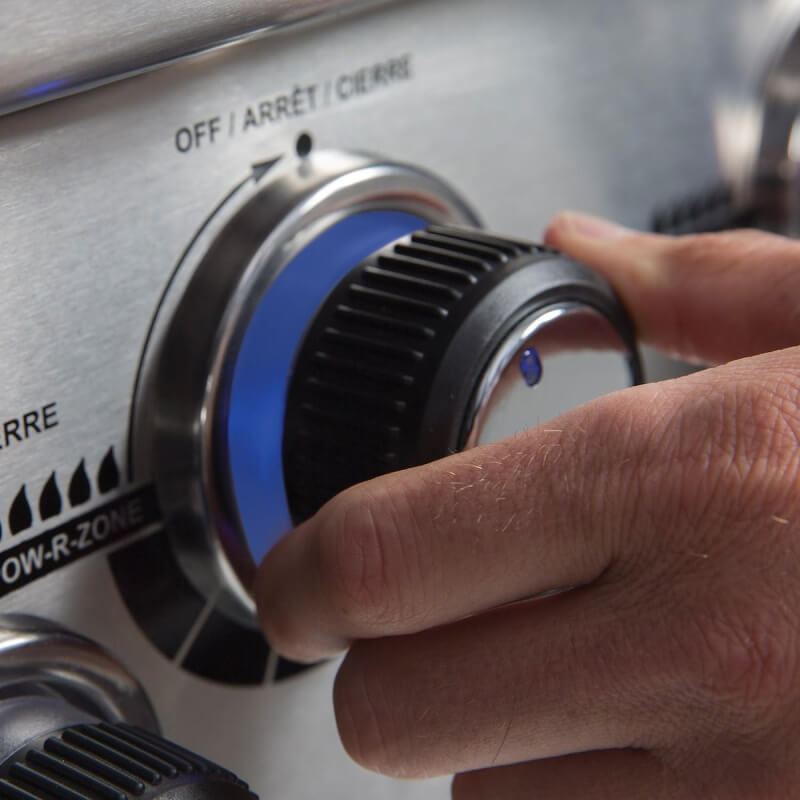 Broil King Regal S 420 PRO 4-Burner Gas Grill