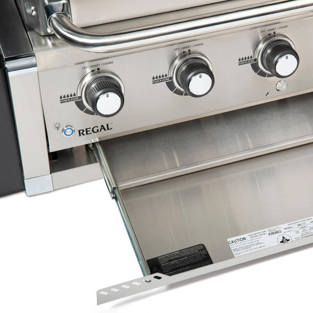 Broil King Imperial S 590i 5-Burner Natural Gas Grill Center