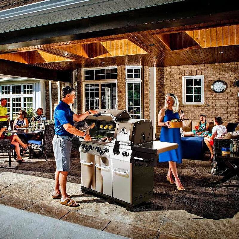 Broil King Regal S 690 Pro Infrared 6-Burner Portable Gas Grill
