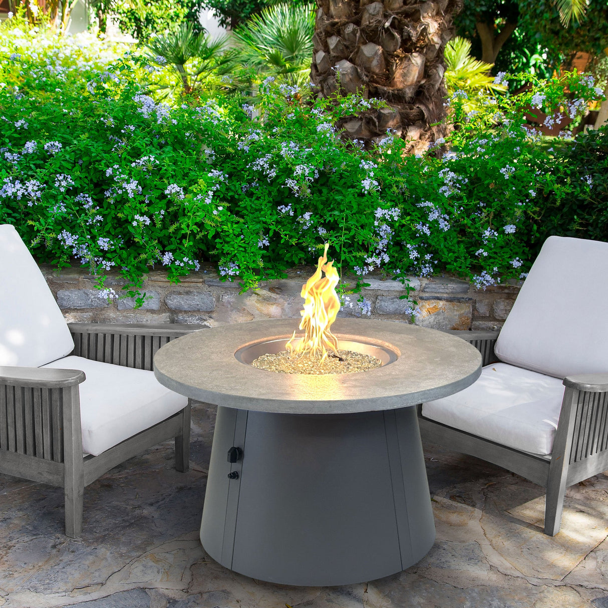 The Outdoor GreatRoom Cirvalo Round Gas Fire Pit Table