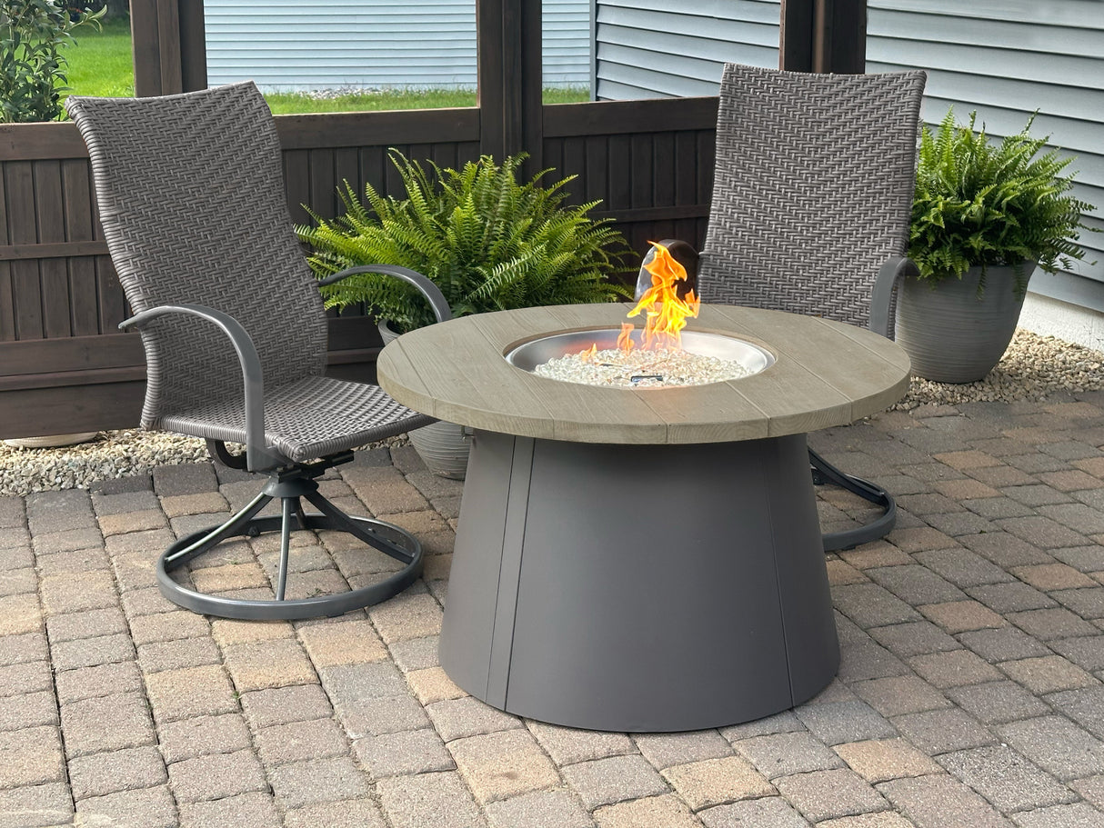 The Outdoor GreatRoom Cirvalo Round Gas Fire Pit Table