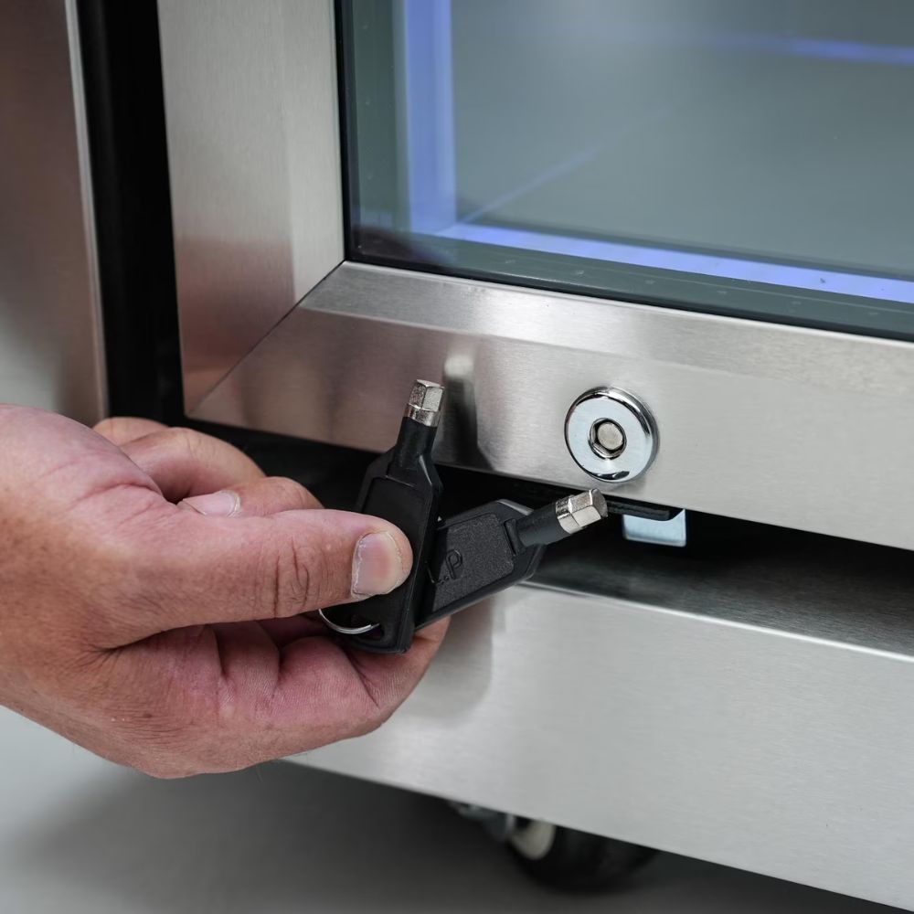 Mont Alpi MAi805-BSSBEV Black, Propane 6-Burner Island with Beverage Center