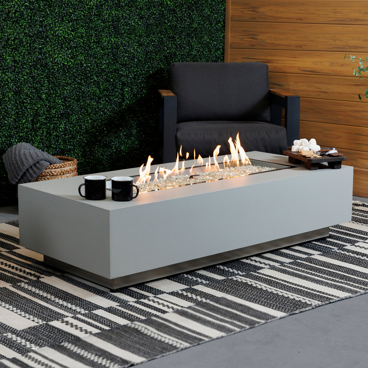 Harbor View Linear Gas Fire Pit Table