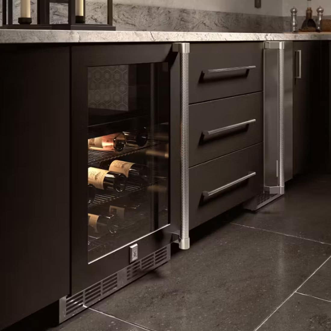 Hestan | 15" Outdoor Rated Ice Machine