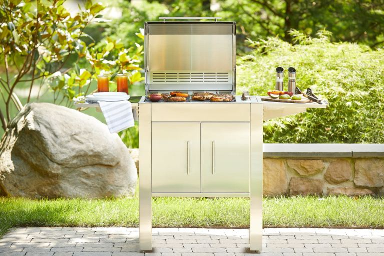 Kenyon Texan Freestanding Outdoor Electric Grill - IntelliKEN Touch 3000 Watt - 240V