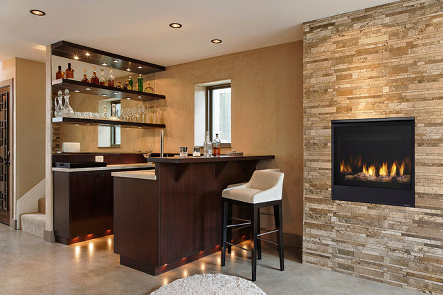 Majestic Quartz Direct Vent Gas Fireplace - 32" | QUARTZ32IFTL QUARTZ32IFTN