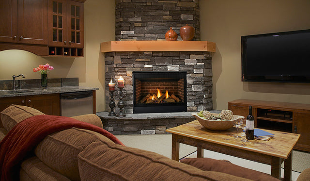 Majestic Quartz Direct Vent Gas Fireplace - 32" | QUARTZ32IFTL QUARTZ32IFTN
