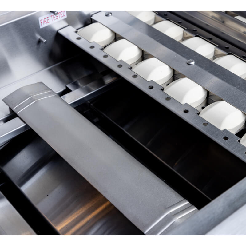 Summerset Sizzler Pro 40 Inch 5 Burner Built-In Gas Grill w. Infrared Burner