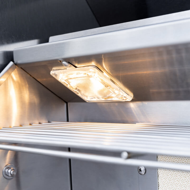 Summerset Sizzler Pro 32 Inch 4 Burner Built-In Gas Grill w. Infrared Burner