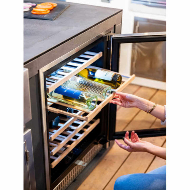 TrueFlame 24 Inch 5.3 Cu. Ft. Outdoor Single Zone Wine Cooler - AMD-RFR-24W