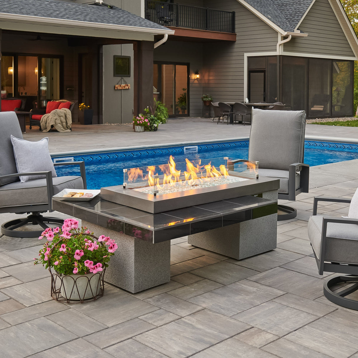 The Outdoor GreatRoom Uptown Black Linear Fire Pit Table