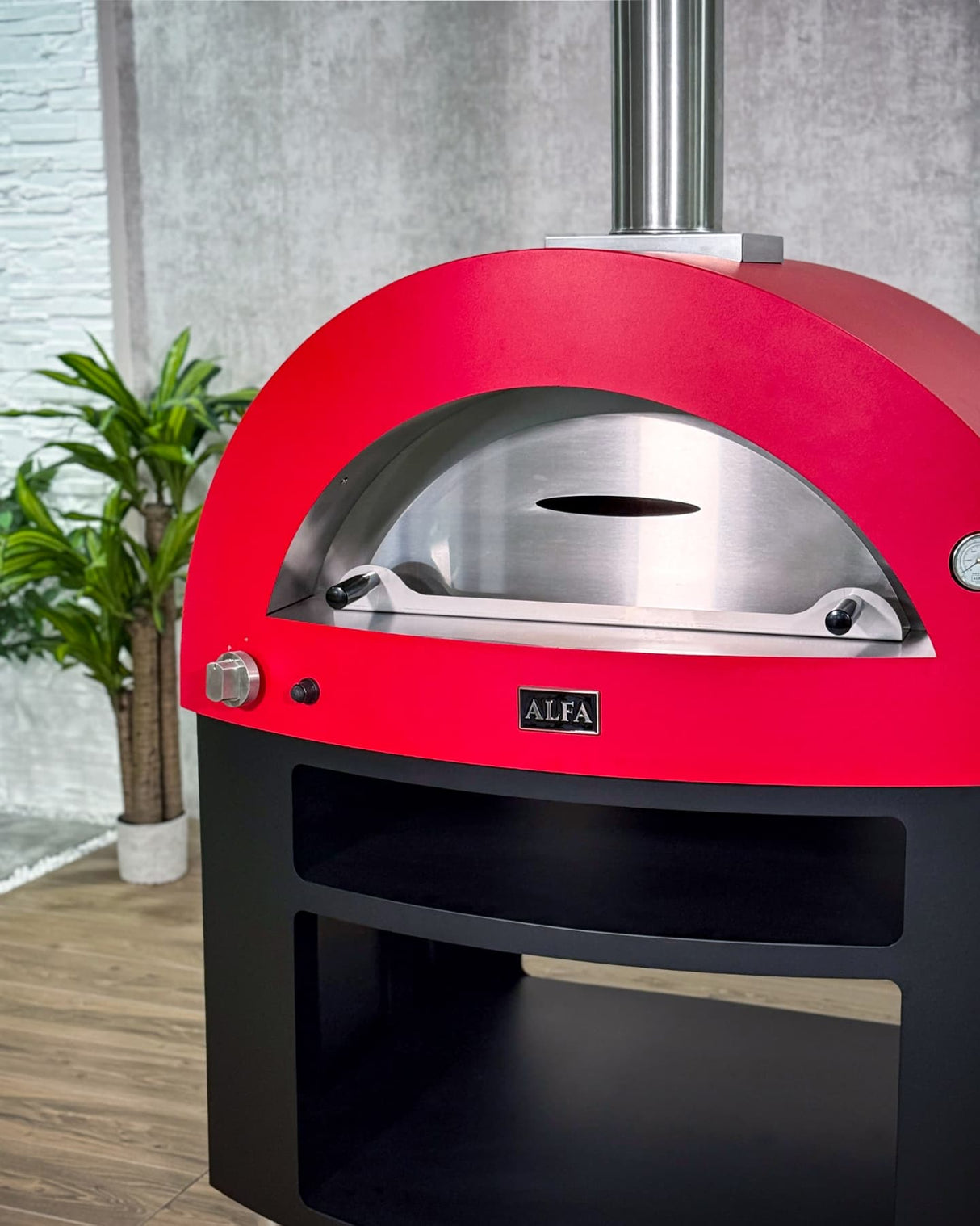 Alfa Moderno 5 Pizze 47-Inch Gas Pizza Oven on Wrinkle Black Base - Ruby Red