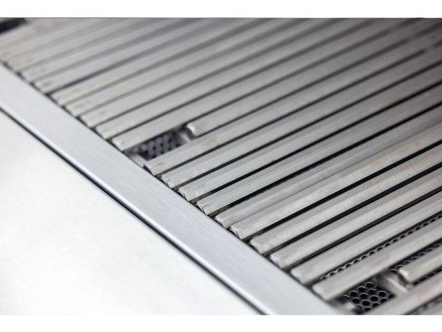 Blaze LTE PRO 32-Inch 4-Burner Built-In Gas Grill With Rear Infrared Burner & Rotisserie