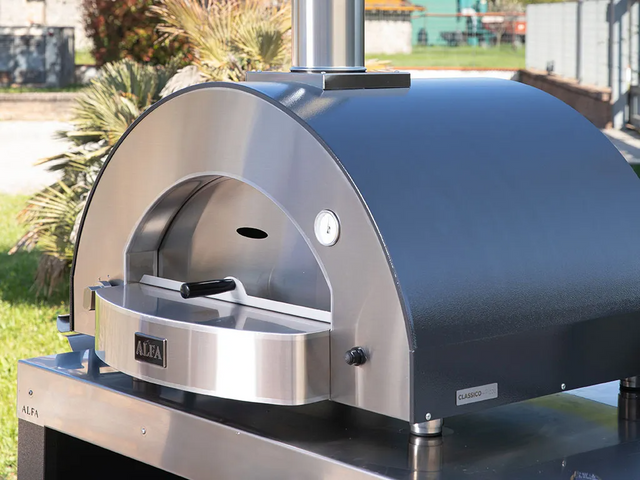 Alfa Classico 4 Pizze Gas Pizza Oven Freestanding on Black Cart - Ardesia Grey