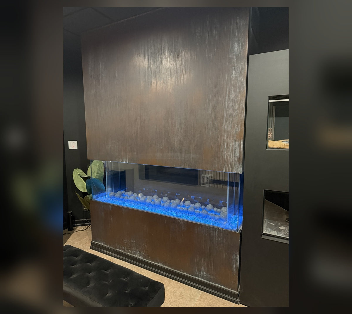DaVinci Firenze 72" x 20" Bay Gas Fireplace - Showroom Display Model