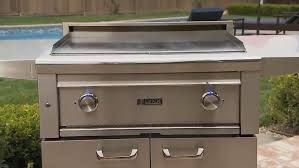 Lynx Asado 30-Inch Freestanding Gas Flat Top Grill with Cart
