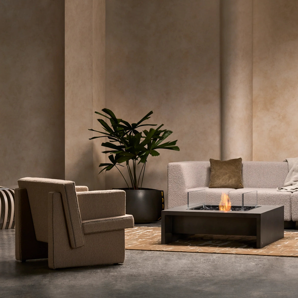 EcoSmart Fire Mojito 40 Fire Pit Table