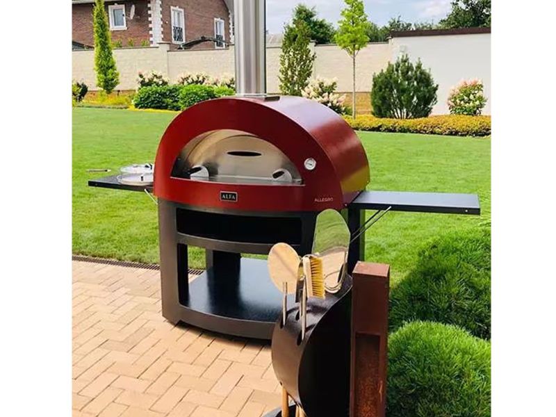 Alfa Moderno 5 Pizze 47-Inch Gas Pizza Oven on Wrinkle Black Base - Ruby Red