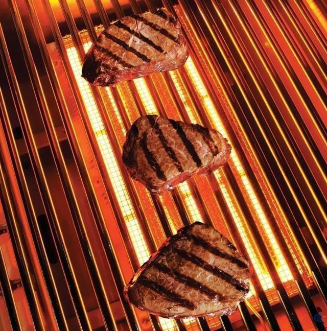 Lynx Sedona 30-Inch Built-In Gas Grill and Double Side Burner Package