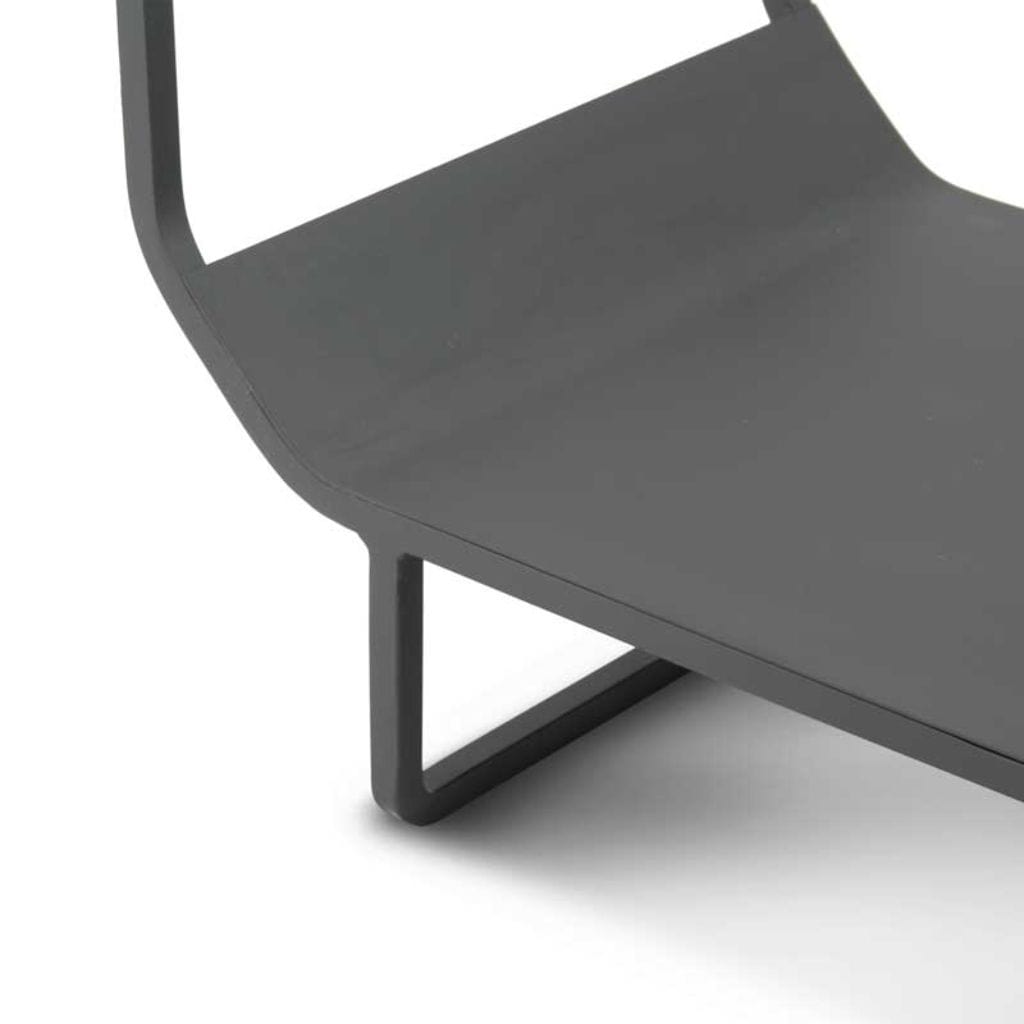 Pilgrim - Matte Black Solid Bar Stock Wood Holder