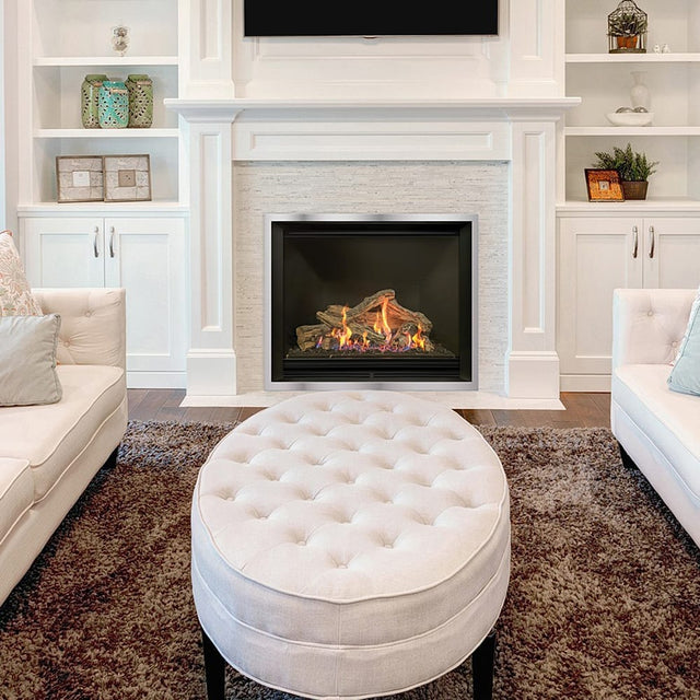 SÓLAS THIRTY8 Built-In Direct-Vent Gas Fireplace
