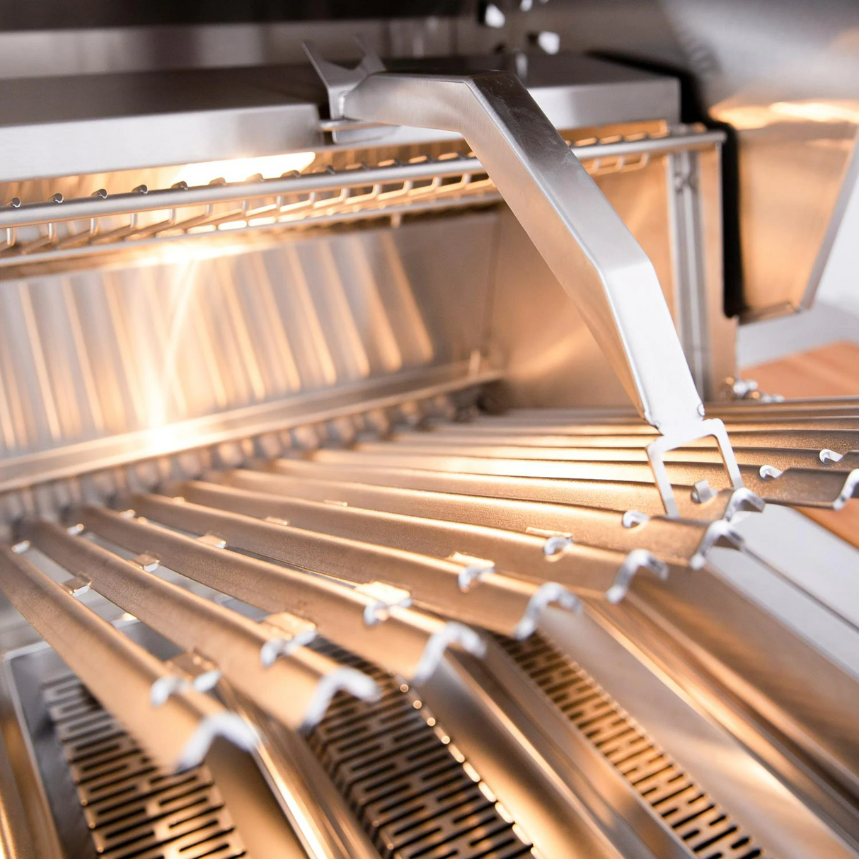 American Made Grills Muscle 54-Inch Hybrid Gas Wood Charcoal Grill