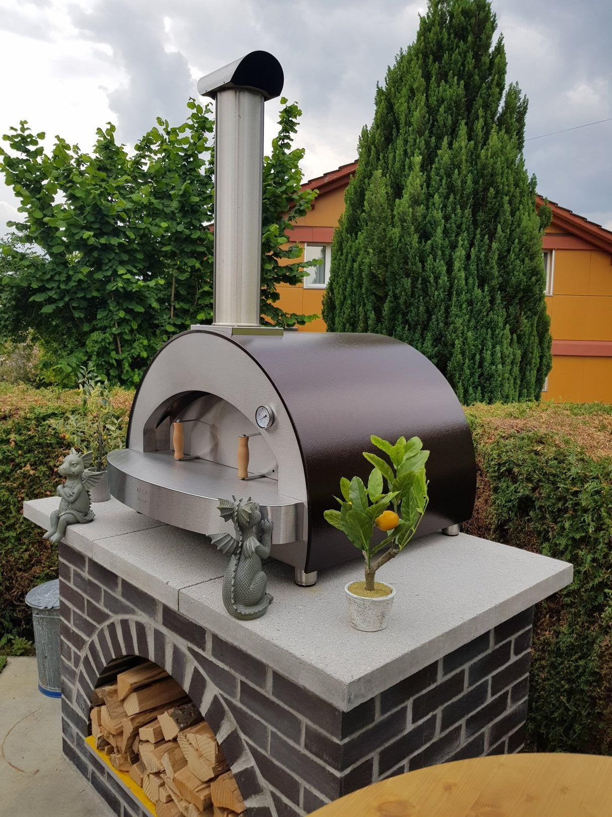 Alfa 4 Pizze 31-Inch Outdoor Wood-Fired Countertop Pizza Oven - Copper