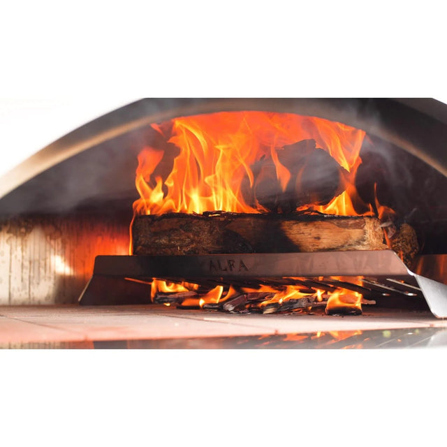 Alfa 4 Pizze 31-Inch Outdoor Wood-Fired Countertop Pizza Oven - Copper