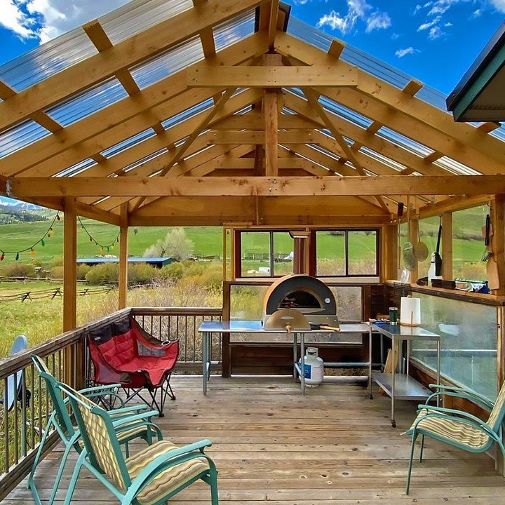 Alfa Ciao 27-Inch Freestanding Wood-Fired Outdoor Pizza Oven with Base - Fire Yellow