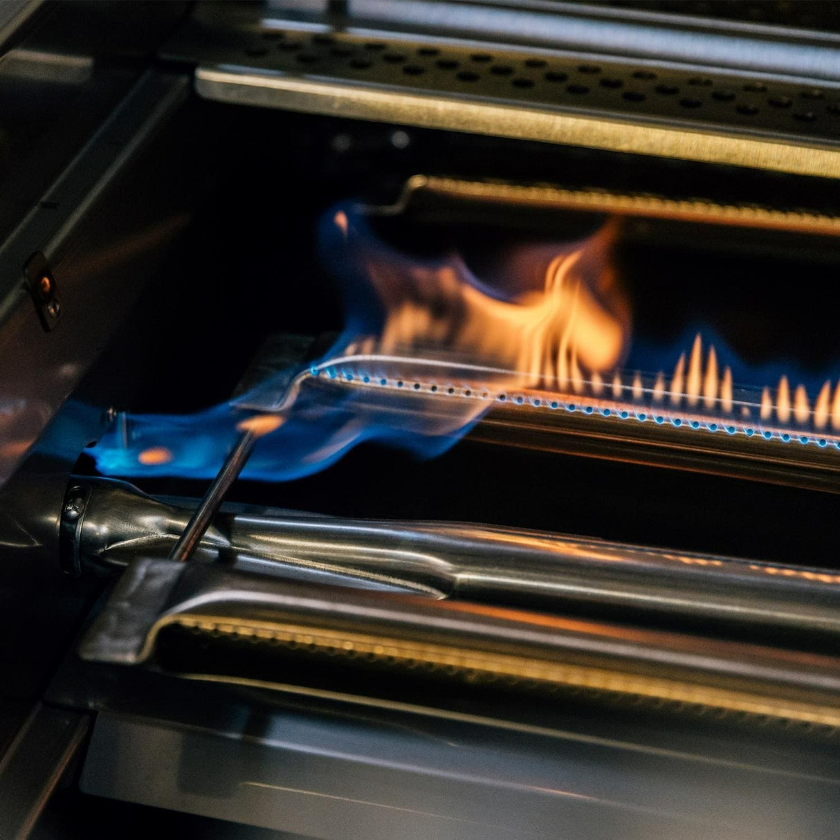 American Made Grills Atlas Built-In 36-Inch Gas Grill