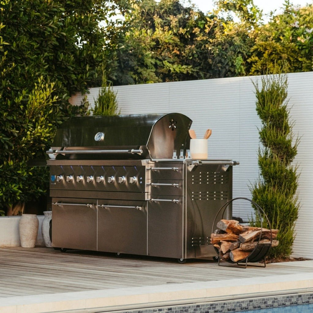 http://nycfireplaceshop.com/cdn/shop/products/american-made-grills-encore-54-inch-freestanding-hybrid-grill-gas-wood-charcoal-483108_1200x1200.jpg?v=1683124944