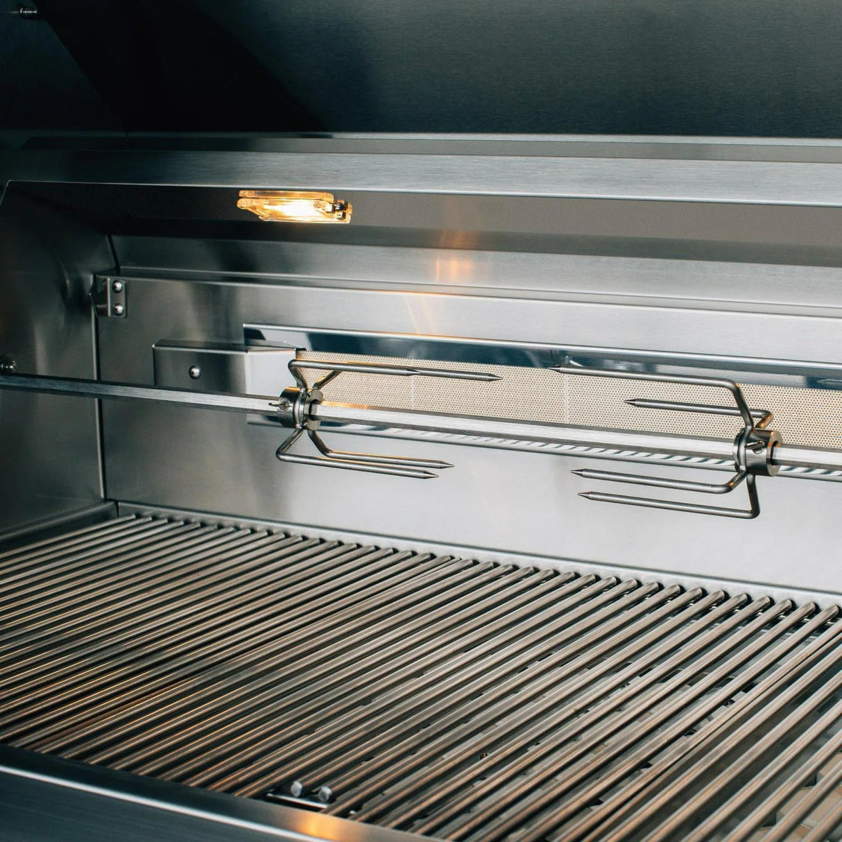 American Made Grills Estate 30-Inch Freestanding Gas Grill - ESTFS30