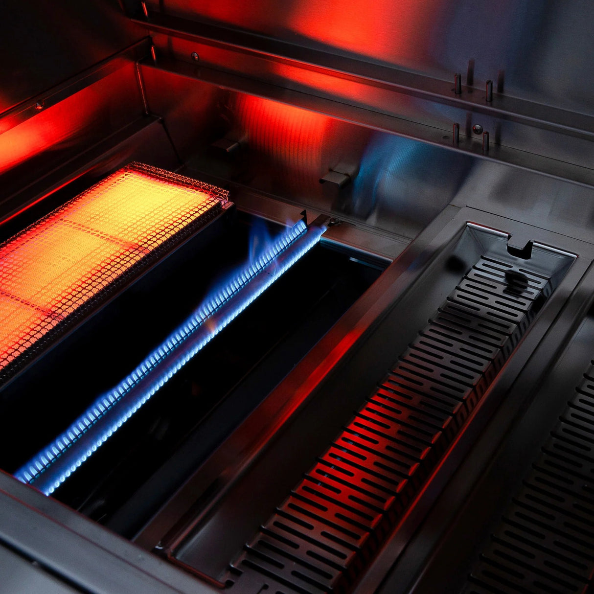 American Made Grills Muscle 36-Inch Freestanding Hybrid Grill on Cart - Natural Gas - MUSFS36-NG