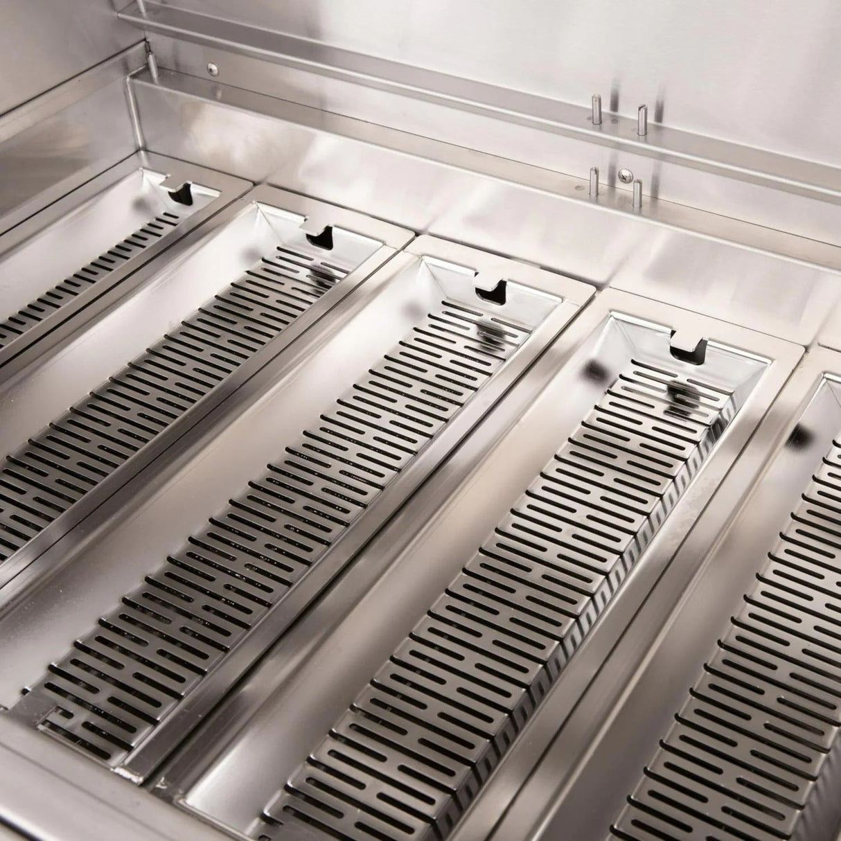 American Made Grills Muscle 54-Inch Freestanding Hybrid Grill - Natural Gas - MUSFS54-NG