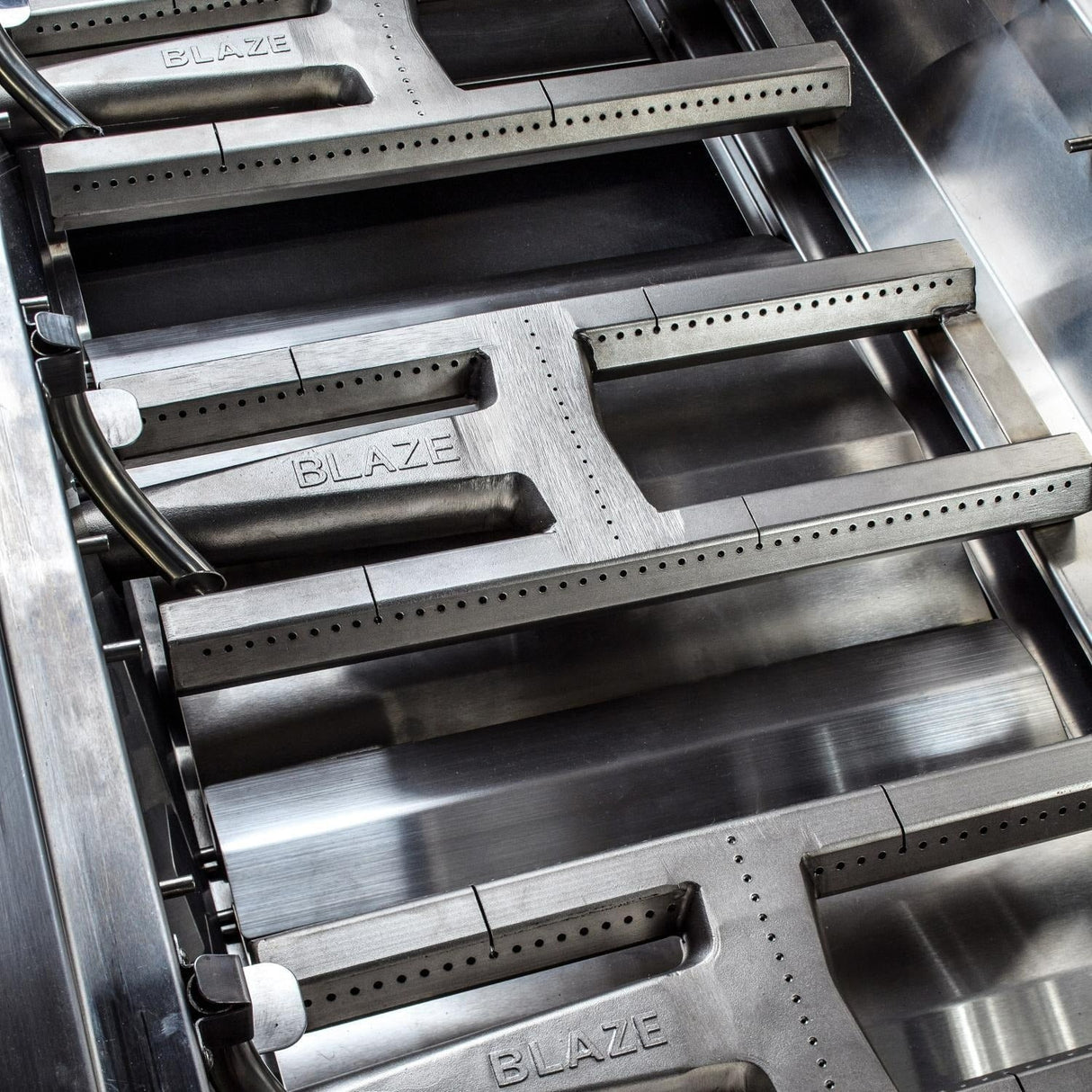 Blaze Professional LUX 44-Inch 4-Burner Freestanding Gas Grill With Rear Infrared Burner On Cart