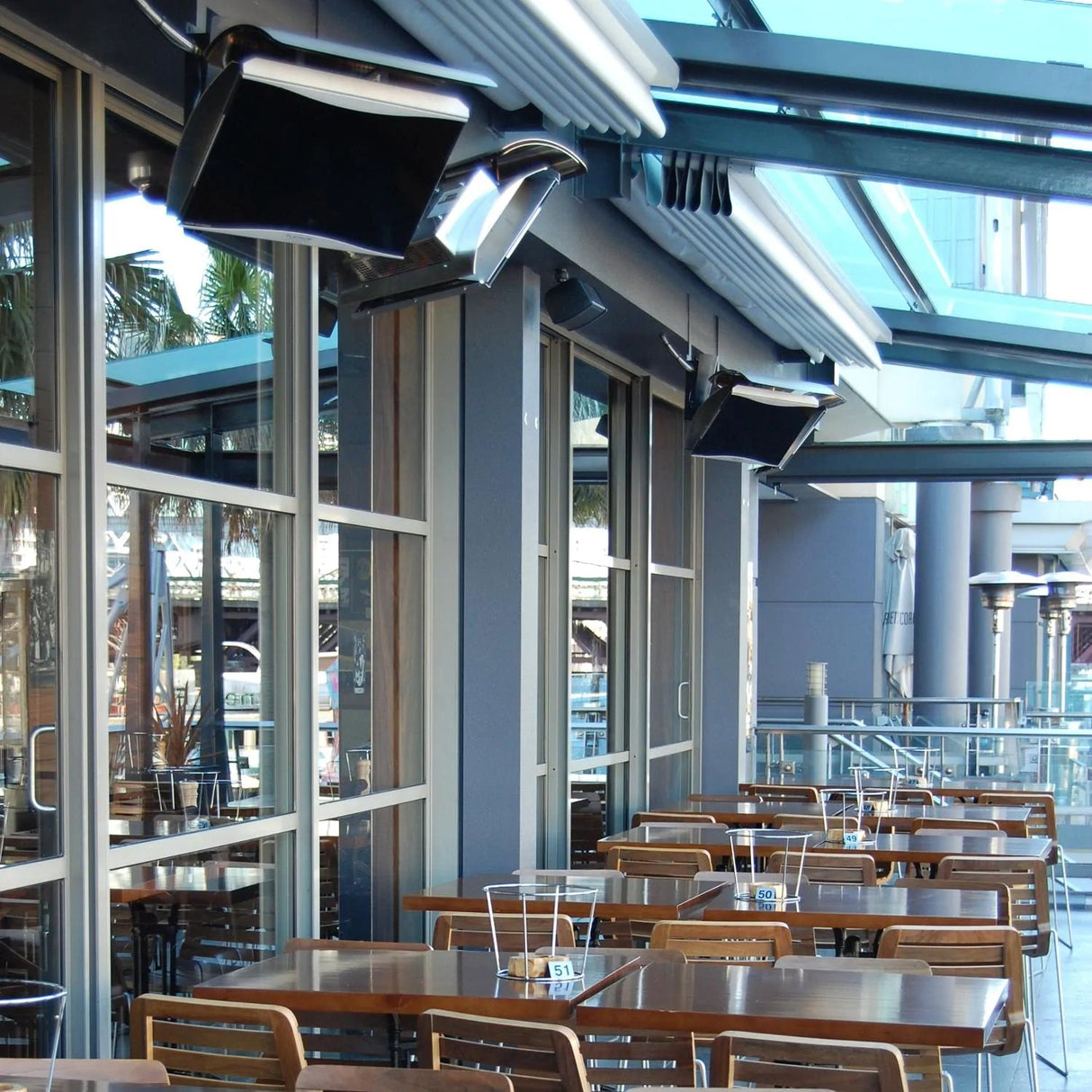 Bromic Heating Platinum 300 Smart-Heat 22-Inch 23,600 BTU Gas Patio Heater