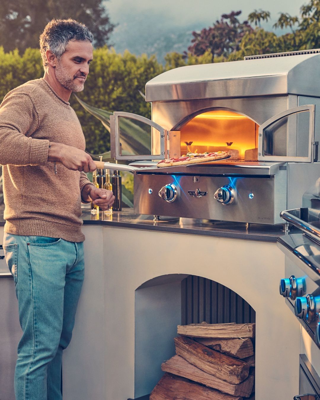 Delta Heat 30 Inch Outdoor Gas Pizza Oven