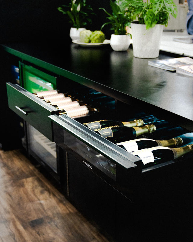 Dometic DrawBar 5C Wine Cooler Drawer (Clear Glass Door) - DrawBar5C