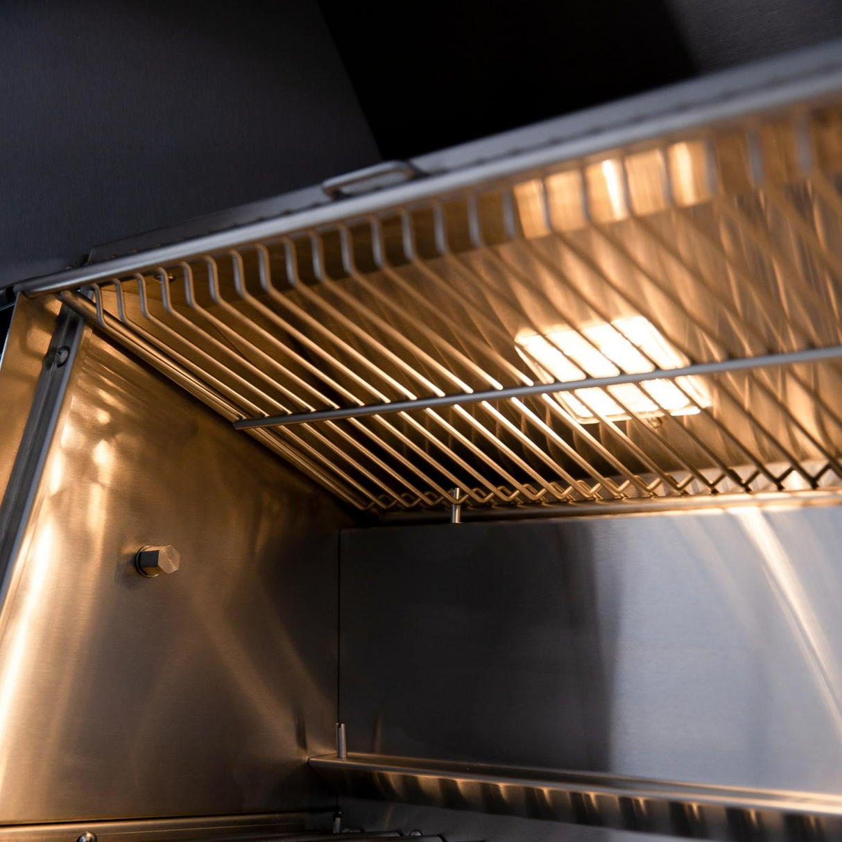 American Made Grills Muscle 54-Inch Hybrid Gas Wood Charcoal Grill