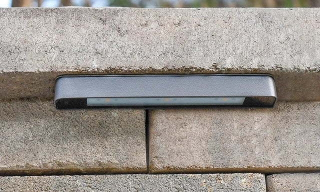 Lumien W3A1 Aluminum Wall Light, Hardscape, 2.5 Watts