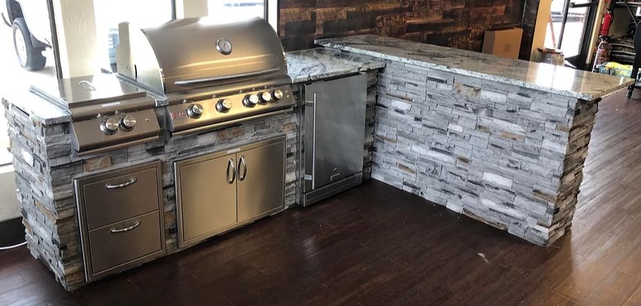 TRU Innovative L Shaped Outdoor Kitchen Bar & Blaze Grill Island Package 8 Foot Grill Island & 7 Foot Bar