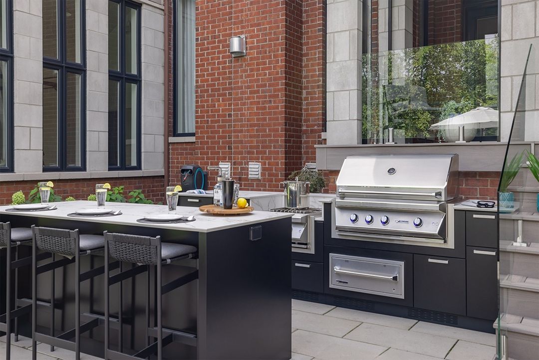 Twin Eagles 42-Inch 3-Burner Built-In Gas Grill