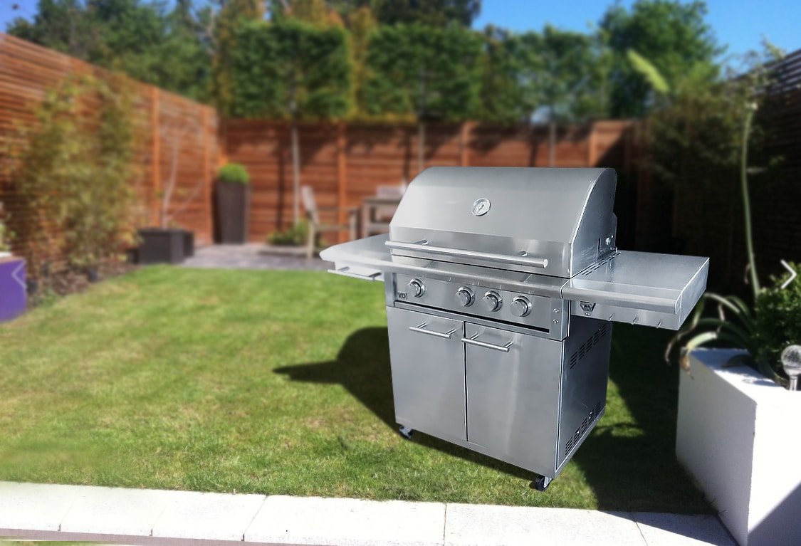 XO 32 Inch Performance XLT Freestanding Gas Grill on Cart