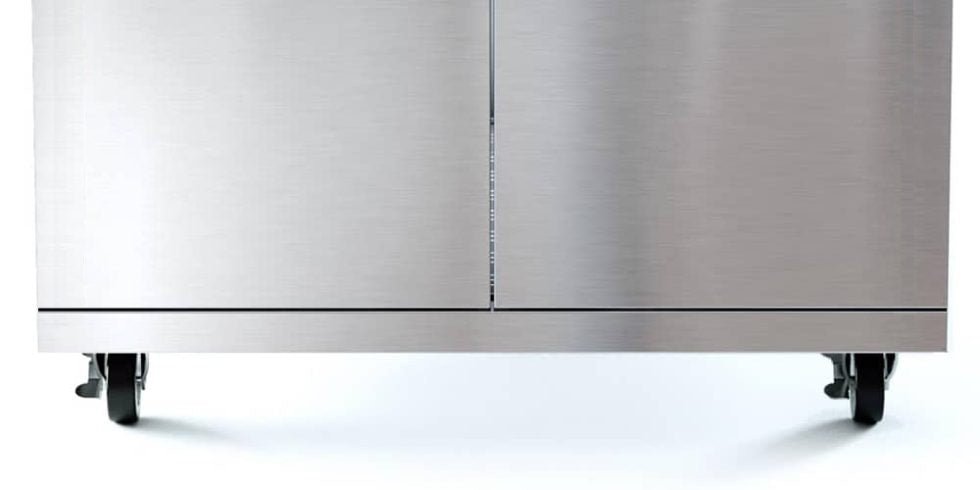 XO 32 Inch Performance XLT Freestanding Gas Grill on Cart