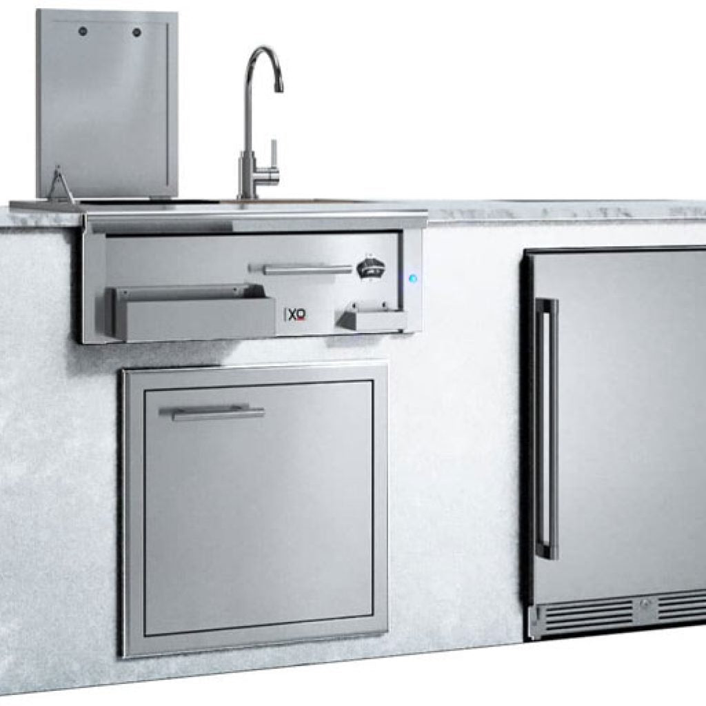 XO Outdoor Bar Island with Cocktail Station Access Door & Refrigerator